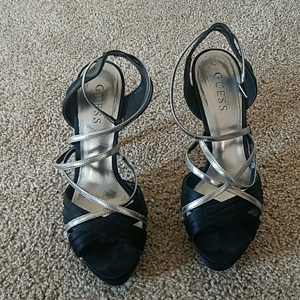 Women's shoes